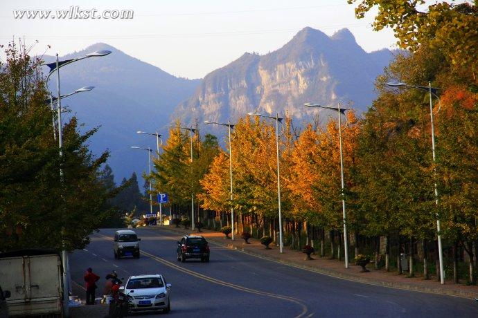  秋天的童話&mdash;&mdash;風過武隆仙女山小鎮 