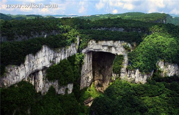世界自然遺產、亞洲最大天生硚群&mdash;&mdash;天生三硚