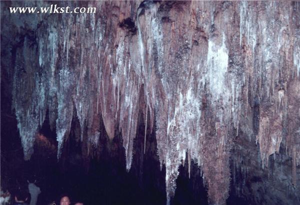 神秘之旅 探尋芙蓉洞120多萬年的未解之謎