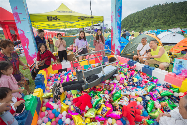 真人娃娃機(jī)解壓釋壓